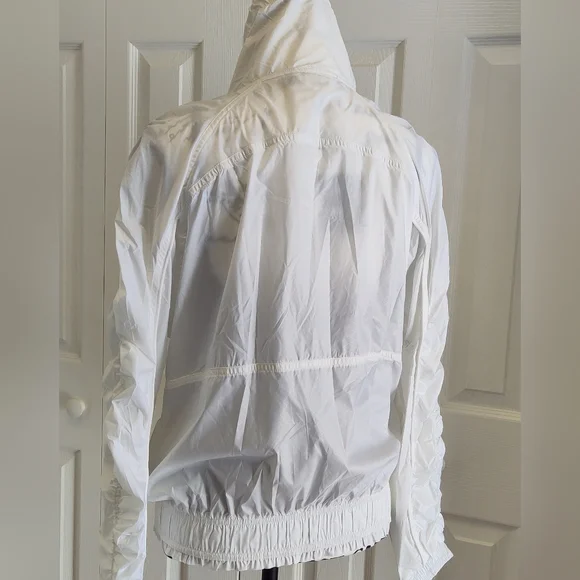 Stella McCartney - Picture 2 of 11